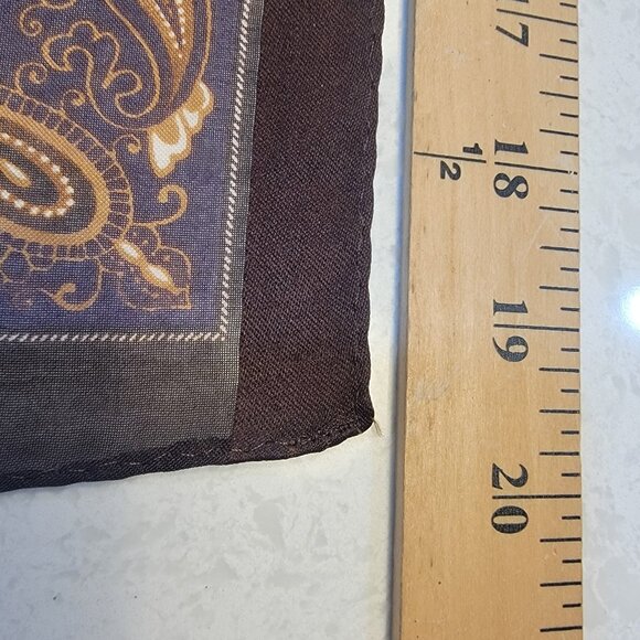 NWT Vintage Liz Claiborne Scarf Paisley Square‎ Korea Polyester New With Tags - Picture 3 of 5